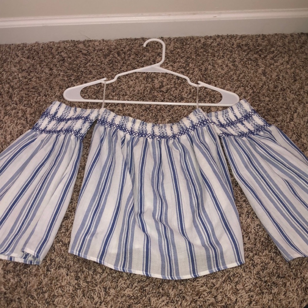 Vestique long sleeve off the shoulder top